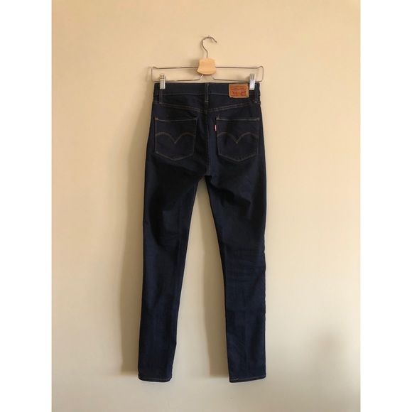 Levi jeans, High Rise Skinny, size 26 - Picture 3 of 4